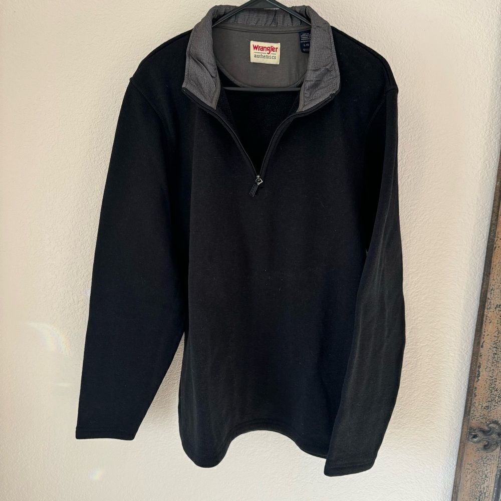 Wrangler Authentic Men’s Quarter-Zip Fleece Pullover – Size Large - Picture 3 of 7